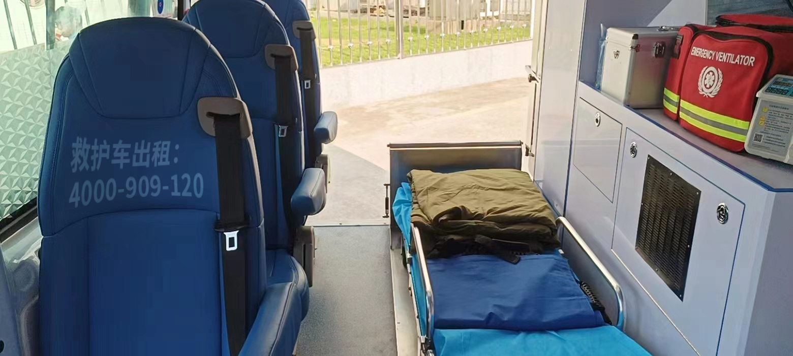120救护车出租机构金川区对比：服务专业性最重要