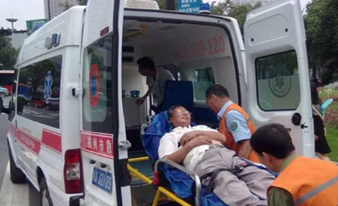 预警系统：酒泉120救护车租赁，避免不必要的风险！