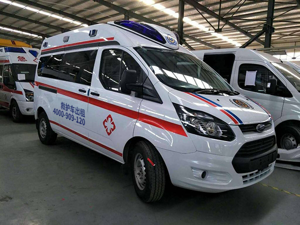 长短途转院救护车中心攻略：专业性和服务范围双重考量