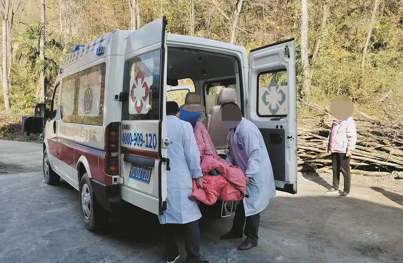 需要救护车服务？渭源县急救车私人租用电话，专业的安全有保障。
